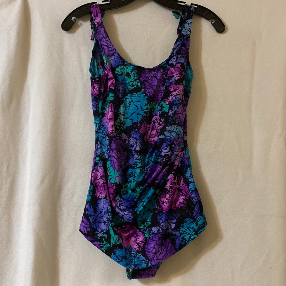 💫 NWOT Maxine of Hollywood One Piece Swimsuit